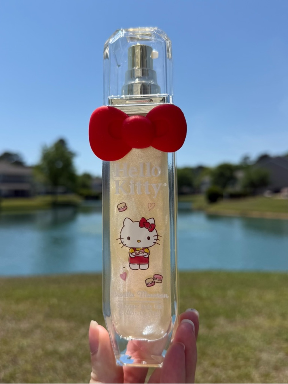 Hello Kitty Vanilla Macaron Shimmer Body Oil Glow Sanrio Coquette New